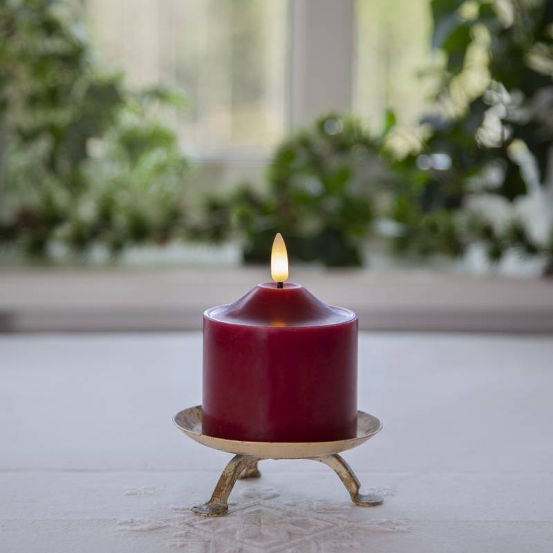 LED Stumpenkerze Flamme - Echtwachs - warmweiße 3D Flamme - H: 9,5cm - Batteriebetrieb - Timer - rot von MARELIDA