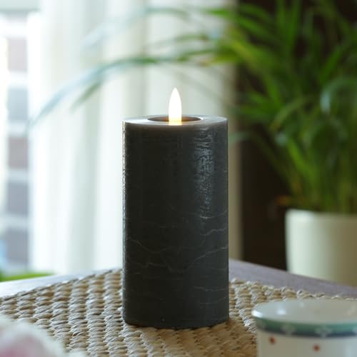 LED Kerze in Rustik Optik Echtwachskerze Stumpenkerze mit leicht flackernder Flamme und Timer Wachskerze für Innen in grau (D: 7cm - H: 15cm) von MARELIDA