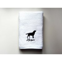 Labrador Retriever Hundetuch Bestickt Personalisiertes Baumwolltuch Für Haustiere von MARLEstore