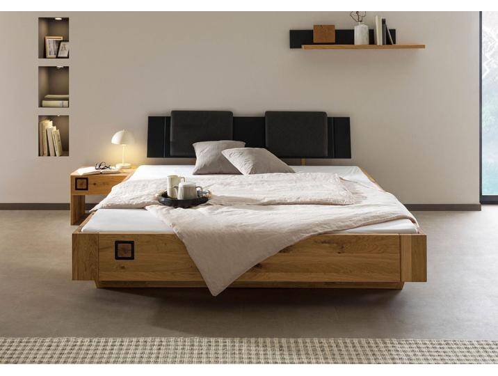Bett inkl. Nachttisch links und Kopfteilkissen anthrazit Wildeiche 180x200x86 natur geölt/lackiert KITZBÜHEL #166 Bett inkl. Nachttisch links und Kopfteilkissen anthrazit Wildeiche 180x200x86 natur geölt/lackiert KITZBÜHEL #166 von MASSIVMOEBEL24