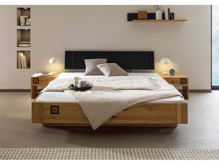 Bett inkl. Nachttische Wildeiche 180x200x81 natur geölt/lackiert KITZBÜHEL #154 Bett inkl. Nachttische Wildeiche 180x200x81 natur geölt/lackiert KITZBÜHEL #154 von MASSIVMOEBEL24