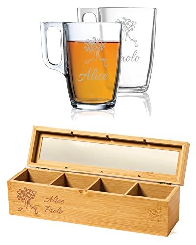 MASTERLASER3.0 Personalisiertes Tee-Set. Zwei Teetassen aus gehärtetem Glas. mit Bamboo Sachet und Infusionshalter mit Deckel und Glaseinsatz. Anpassbar mit Namen, Initialen, Datum. Beste Geschenkidee von MASTERLASER3.0