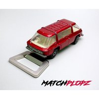 Commuter Flaschenöffner Modellauto Spielzeugauto Von Matchplopz Vintage Retro Geschenk Geburtstag Mann Freund Auto Rot Commuter Flaschenöffner Modellauto Spielzeugauto Von Matchplopz Vintage Retro Geschenk Geburtstag Mann Freund Auto Rot von MATCHPLOPZ