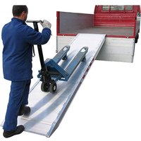 Laderampe 2m - Innere Breite 940mm, Ladehöhe 600mm, Gewicht 37kg, Traglast 1000kg Geriefelte Aluminiumrampe- als Einzelstück verkauft von RAMPE DE CHARGEMENT - MATISERE