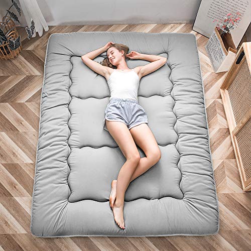 MAXYOYO Klappmatratze Futon Matratze Bodenmatratze Gepolsterte Japanische Tatami Gesteppte Bett, Dicke Faltmatratze Schlafmatte Rollmatratze Bodenliege Gästematratze (Grau, 150x200 cm) von MAXYOYO