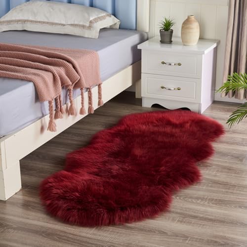 MBHHU Kunstfellteppiche for Schlafzimmer, haariger, waschbarer Teppich, rote ästhetische Teppiche & Polster & Schutz, 60 x 120 cm(Claret,60x150cm/23.6x59.0in) von MBHHU