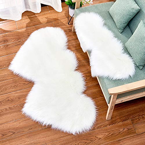 MBHHU Red Heart Fellteppiche for Schlafzimmer, ästhetisch, klein, Kunstschaffell, waschbar, for Stühle, 35 x 70 cm(White,Double Heart 60x120cm/23.6x47.2in) von MBHHU