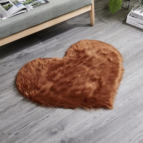 MBHHU Red Heart Kleine Teppiche for Schlafzimmer, ästhetisch, Kunst-Schaffell-Teppiche, waschbar, for Stühle, 60 x cm(Brown,Heart 50x60CM/19.7x23.6in) von MBHHU