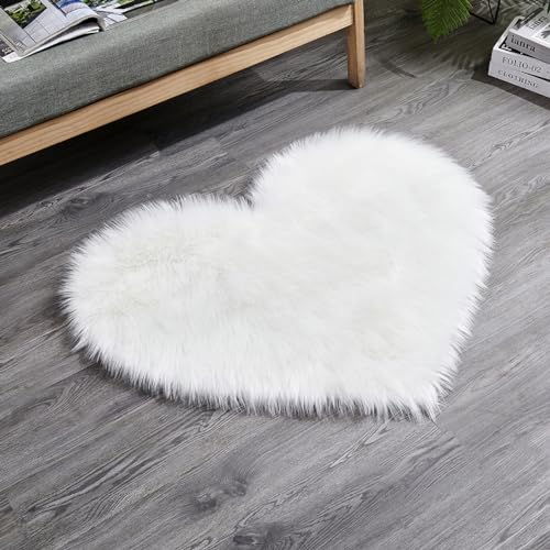 MBHHU Red Heart Kleine Teppiche for Schlafzimmer, ästhetisch, Kunst-Schaffell-Teppiche, waschbar, for Stühle, 60 x cm(White,Heart 60x60CM/23.6x23.6in) von MBHHU