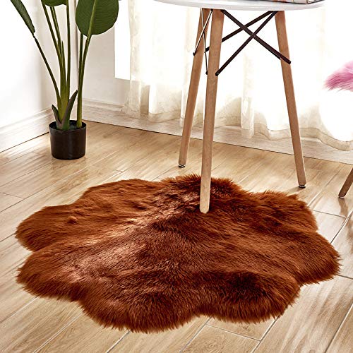 MBHHU Teppich aus Kunstfell mit roten Blumen, Bodenteppich, Flächenteppich, Kawaii-Teppich, Schlafzimmer, waschbar, for Sofa, Durchmesser 100 cm(Dark Brown,Flower Diameter 70cm/27.5in) von MBHHU