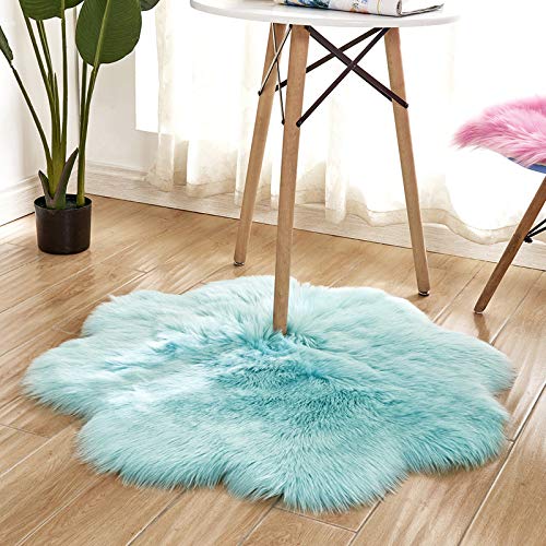 MBHHU Teppich aus Kunstfell mit roten Blumen, Bodenteppich, Flächenteppich, Kawaii-Teppich, Schlafzimmer, waschbar, for Sofa, Durchmesser 100 cm(Light Blue,Flower Diameter 80cm/31.4in) von MBHHU