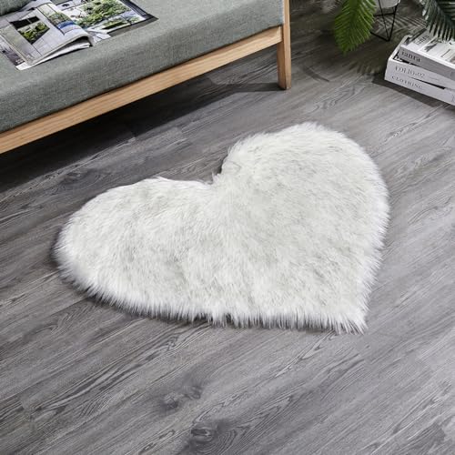 Red Heart Kleine Teppiche for Schlafzimmer, ästhetisch, Kunst-Schaffell-Teppiche, waschbar, for Stühle, 60 x cm(White Gray Tip,Heart 90x110CM/35.4x43.2in) von MBHHU