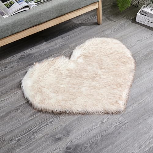 Red Heart Kleine Teppiche for Schlafzimmer, ästhetisch, Kunst-Schaffell-Teppiche, waschbar, for Stühle, 60 x cm(White Yellow Tip,Heart 70x90CM/27.5x35.4in) von MBHHU