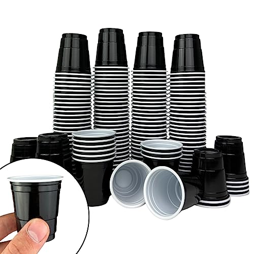 200 Kleine Schwarze Party Becher, 2 Oz ca. 5 cl. Black Shot Cups Plastik wiederverwendbare Schnapsgläser Original von MBP MybeerPong® von MBP My Beer Pong