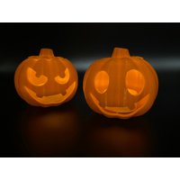 Jack-O-Lantern-Kürbis Mit Flackernder Led-Kerze | Halloween Deko Mkgadgets Wandkunst Wohndeko von MCGadgets