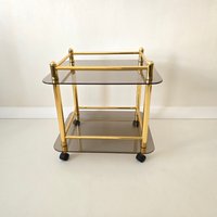 Vintage Hollywood Regency Erstaunliche Messing Trolley Barwagen Mit Rauchgläsern von MCMeffect