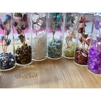 Geldbaum Mini Glasflasche Chips. Süß von MCRESINandCRYSTALS