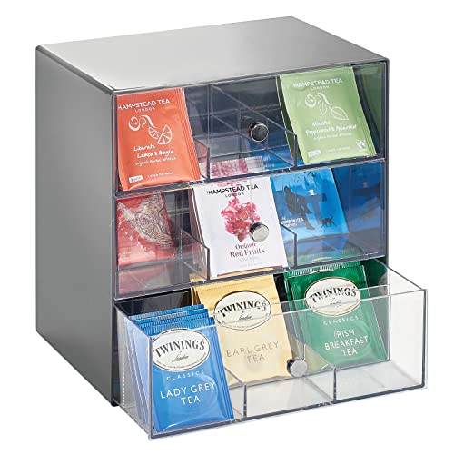 mDesign Aufbewahrungsbox für Teebeutel, Kaffeepads, Zucker usw. – kompakte Teekiste aus Kunststoff mit 27 Fächern – Küchen Organizer mit 3 Schubladen – grau und durchsichtig von mDesign