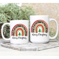 Frohe Weihnachten Tasse | Weihnachts-Regenbogen-Tasse Weihnachts-Kaffeetasse Kaffeetasse Weihnachtsgeschenk Regenbogen von MEDesignsByMaria