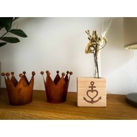 Holzschild Blumenvase Symbol Glaube Hoffnung Liebe Geschenk Esche Massiv Deko Trockenblumen Gott Christliche Geschenke Holzschild Blumenvase Symbol Glaube Hoffnung Liebe Geschenk Esche Massiv Deko Trockenblumen Gott Christliche Geschenke von MEERwertManufaktur