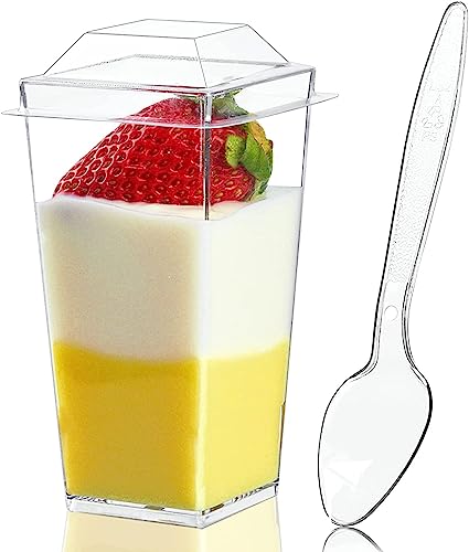 Mini-Dessertbecher mit Deckel und Löffeln, transparent, PP-Parfaitbecher, Mini-Puddingbecher, Vorspeisen-Shooter-Gläser für Mousse, Trifle, Fruchtpudding, 50 Stück von MEETOZ