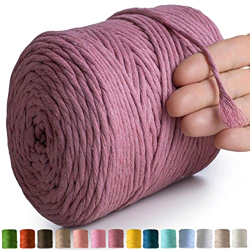 MeriWoolArt® Makramee Garn Pflaume - Makramee Garn 4mm farbig 225m - Super weiches Baumwollgarn, einfach gedrehte Makramee Schnur für Makramee Wandbehang, Blumenampel, Vorhang und Mehr DIY Deco von MERIWOOLART