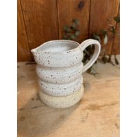 Bubble Kanne Mit Weißer Glasur von MERVALceramic