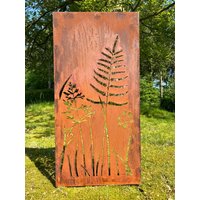 Hingucker Wunderschöne Stelen 1Teilig Links Edelrost Hingucker Sichtschutz Gras Wiese Mit Rahmen Erdspieße Sehr Stabil Rost Patina von METALLKUNSTHANDWERK
