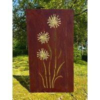 Hingucker Wunderschöner Sichtschutz Pusteblume Edelrost Hingucker Stele Mit Rahmen Erdspieße Sehr Stabil Rost Patina von METALLKUNSTHANDWERK