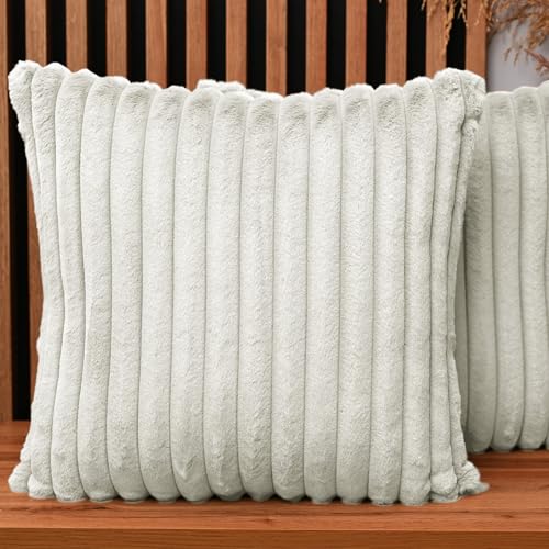 2er Set Kissenbezug 60x60 cm hellgrau rechteck - aus Pelzimitat mit Nähten, mit Reißverschluss - dekorative Kissenbezüge für Kissen 60x60, Deko Schlafzimmer, Deko Wohnzimmer von MG Design