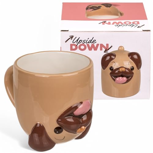 MIJOMA Upside-Down-Mug Kopfüber-Tasse – Lustiger Kaffeebecher aus Keramik – Umgedrehter Henkelbecher für Kaffee & Tee – 500 ml (Mops) von MIJOMA