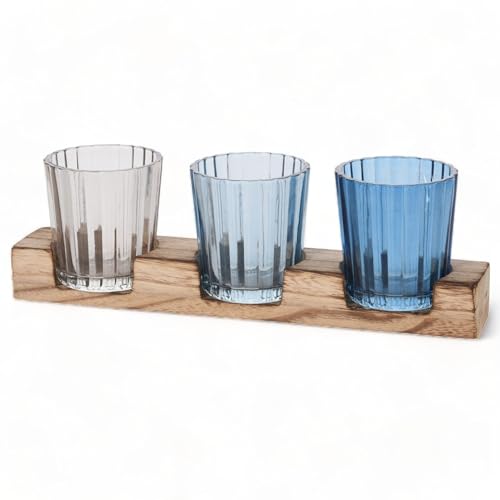 MIJOMA 4-teiliges Teelichthalter-Set mit Holz-Tablett, Charmante Riffelglas-Kerzenhalter, Stilvolle Tischdekoration und Windlicht für Innen, Modernes Wohndesign & Wohnaccessoire (Taupe-Hellblau-Blau) von MIJOMA