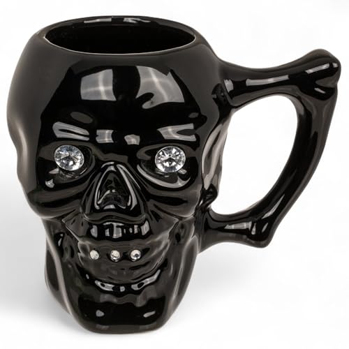 MIJOMA Kaffeebecher Totenkopf mit Kristallsteinen – 400 ml Henkelbecher aus Steingut – stylischer Schädel-Mug für Kaffee, Tee & heiße Getränke – Halloween Tasse, Gothic Deko (Dark Obsidian) von MIJOMA