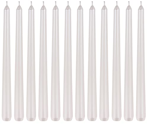 Set Stabkerzen Dinnerkerzen Leuchterkerzen Tafelkerzen Spitzkerzen metallische Optik 7 Stunden Brenndauer (25cm - 12 Stück, Perlmutt-Weiß) von MIJOMA