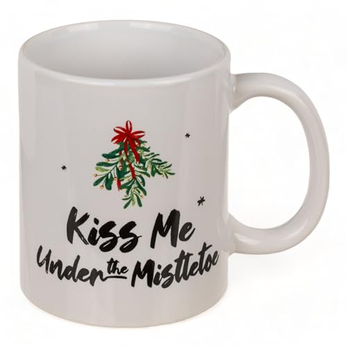 MIK funshopping Weihnachtstasse | Hochwertige Keramik-Tasse mit weihnachtlichem Design | Ideal für Heiß- & Kaltgetränke | (Under the Mistletoe 300ml) von MIK funshopping
