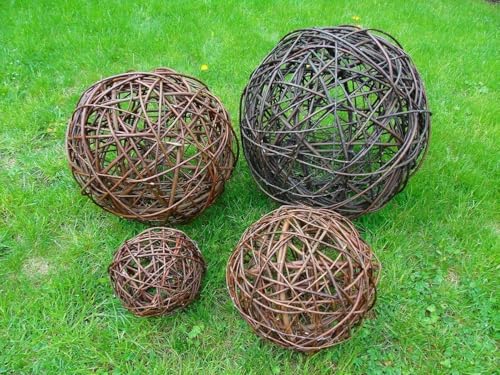 MIKONI Weidenkugel Weidenball Gartendeko Dekokugel Kugel Rebenkugel Dekobälle Garten 10 bis 50cm (15cm) von MIKONI