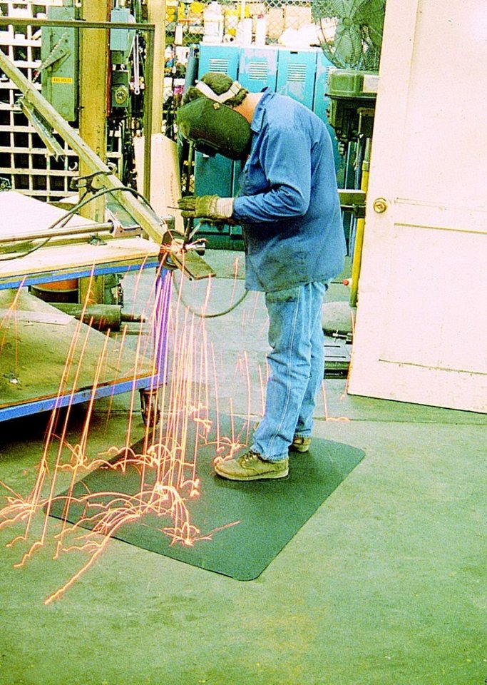 MILTEX Fußmatte Arbeitsplatzmatte Yoga Deck Spark 60x90cm schwarz von MILTEX