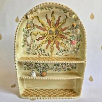 Keramikaltar, Wandschmuck, Sonnenaltar, Spiritualität, Manifestation, Spirituelles Geschenk, Mond, Heidentum, Ritual, Räuchern, Hippie, Boho Keramikaltar, Wandschmuck, Sonnenaltar, Spiritualität, Manifestation, Spirituelles Geschenk, Mond, Heidentum, Ritual, Räuchern, Hippie, Boho von MIMIPOTTERI