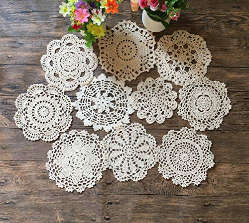 MINDPLUS Set mit 10 Handgehäkelten Deckchen aus Baumwolle Gehäkelte Spitze Deckchen Untersetzer Tischset 15-18 cm Rund Beige Vintage-Hochzeit Teeparty (10 Stück Beige) von MINDPLUS