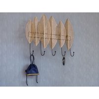 Mirrors And More - Ausgefallene Wandgarderobe alma aus Metall in Schwarz Gold, Breite 35cm Mirrors And More - Ausgefallene Wandgarderobe alma aus Metall in Schwarz Gold, Breite 35cm von MIRRORS AND MORE