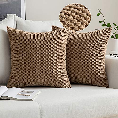 MIULEE 2er Set Kissenbezüge Dekokissen Körnig Dekorativ Kissenbezug Kissenhülle Sofakissen Deko Bezug Weich Zierkissen Kissen für Wohnzimmer Schlafzimmer 50x50cm Braun MIULEE 2er Set Kissenbezüge Dekokissen Körnig Dekorativ Kissenbezug Kissenhülle Sofakissen Deko Bezug Weich Zierkissen Kissen für Wohnzimmer Schlafzimmer 50x50cm Braun von MIULEE
