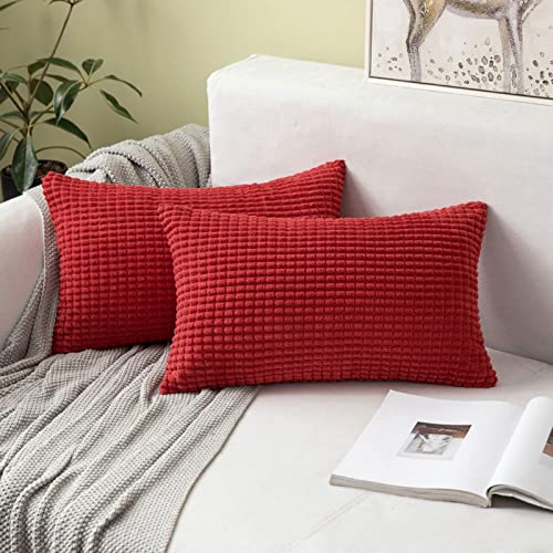 MIULEE 2er Set Kissenbezug Kordsamt Dekokissen Kissenbezüge Sofakissen Dekorativ Zierkissen Couchkissen Kissenhülle Kissen für Wohnzimmer Schlafzimmer 12x20 Inch, 30x50 cm Rot von MIULEE