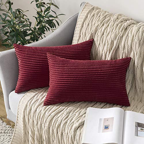 MIULEE 2er Set Kissenbezüge Kord Kissenhülle Dekorative Kissenbezug Sofakissen Couchkissen Dekokissen Zierkissenbezug Deko Kissenhülle mit Verstecktem Reißverschluss 30x50 cm WeinRot von MIULEE