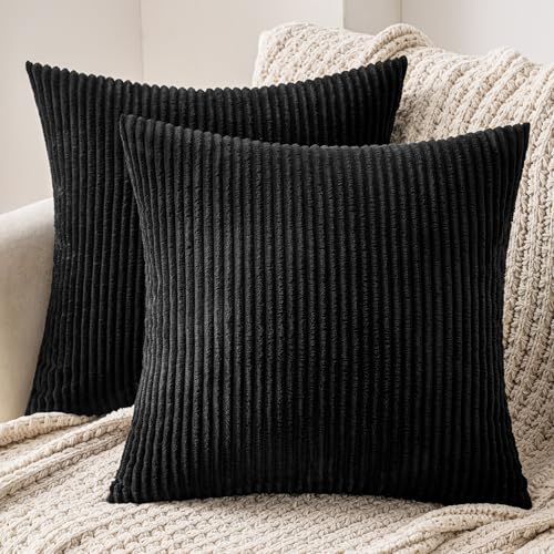 MIULEE 2er Set Kissenbezüge Kord Kissenhülle Dekorative Kissenbezug Sofakissen Couchkissen Dekokissen Zierkissenbezug Deko Kissenhülle mit Verstecktem Reißverschluss 50x50 cm Schwarz MIULEE 2er Set Kissenbezüge Kord Kissenhülle Dekorative Kissenbezug Sofakissen Couchkissen Dekokissen Zierkissenbezug Deko Kissenhülle mit Verstecktem Reißverschluss 50x50 cm Schwarz von MIULEE