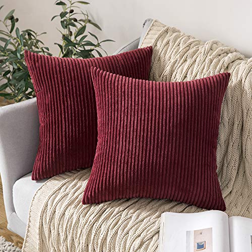 MIULEE 2er Set Kissenbezüge Kord Kissenhülle Dekorative Kissenbezug Sofakissen Couchkissen Dekokissen Zierkissenbezug Deko Kissenhülle mit Verstecktem Reißverschluss 50x50 cm WeinRot von MIULEE