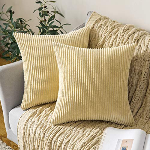 MIULEE 2er Set Kissenbezüge Cord Kissenhülle Dekorative Kissenbezug Sofakissen Couchkissen Dekokissen Zierkissenbezug Deko Kissenhülle für Sofa Wohnzimmer 50x50 cm Ockergelb von MIULEE