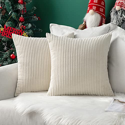 MIULEE 2er Set Weihnachten Kissenbezüge Kord Kissenhülle Dekorative Kissenbezug Sofakissen Couchkissen Dekokissen Zierkissenbezug Deko Kissenhülle mit Verstecktem Reißverschluss 65x65 cm Beige von MIULEE