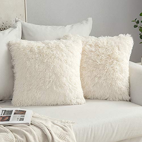 MIULEE 2er Set Kissenbezüge Künstlich Pelz Sofakissen Dekorative Dekokissen Kuschelkissen Plüschkissen Kuschelig Couchkissen Superweich Kissen Flauschig Kissenbezug für Sofa 60x60 cm Cremeweiß MIULEE 2er Set Kissenbezüge Künstlich Pelz Sofakissen Dekorative Dekokissen Kuschelkissen Plüschkissen Kuschelig Couchkissen Superweich Kissen Flauschig Kissenbezug für Sofa 60x60 cm Cremeweiß von MIULEE