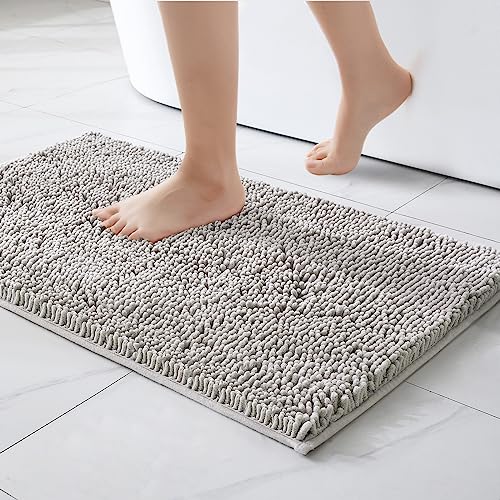 MIULEE Badematte 60x90 cm Hellgrau – Super Saugfähiger Badteppich Weich & rutschfest, Waschbarer Badezimmerteppich aus Chenille Mikrofaser für Dusche & WC – Pflegeleichter Badvorleger für Zuhause von MIULEE