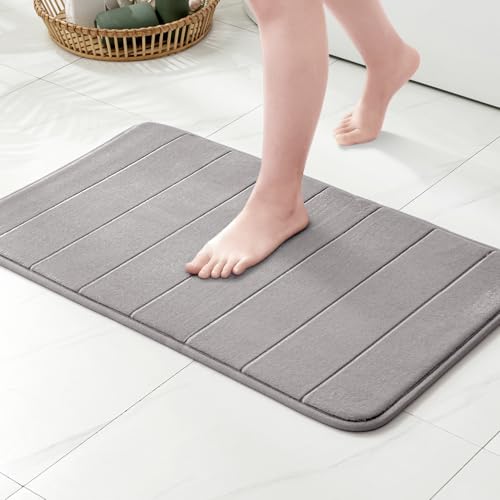 MIULEE Badematte Memoryschaum Badteppich Memory Foam Duschvorleger Teppich Badvorleger Badezimmerteppich Duschmatte Deko Fussmatte rutschfeste Matte für Badezimmer Wohnzimmer 50x80cm Grau von MIULEE